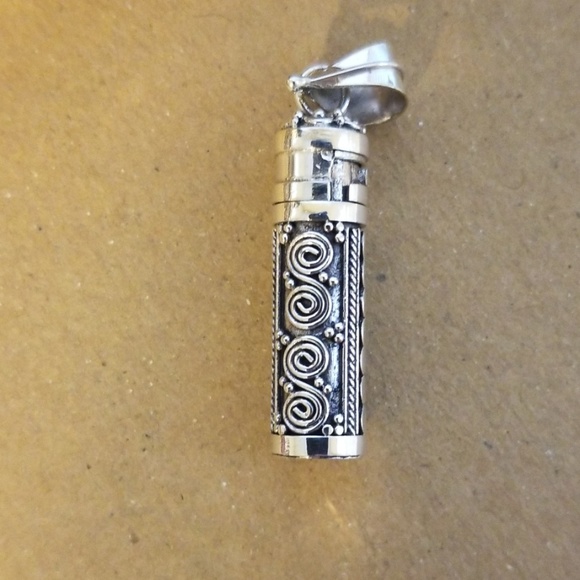 Final Price * Secret Chamber" Charm Balinese 9.25 - Picture 3 of 7